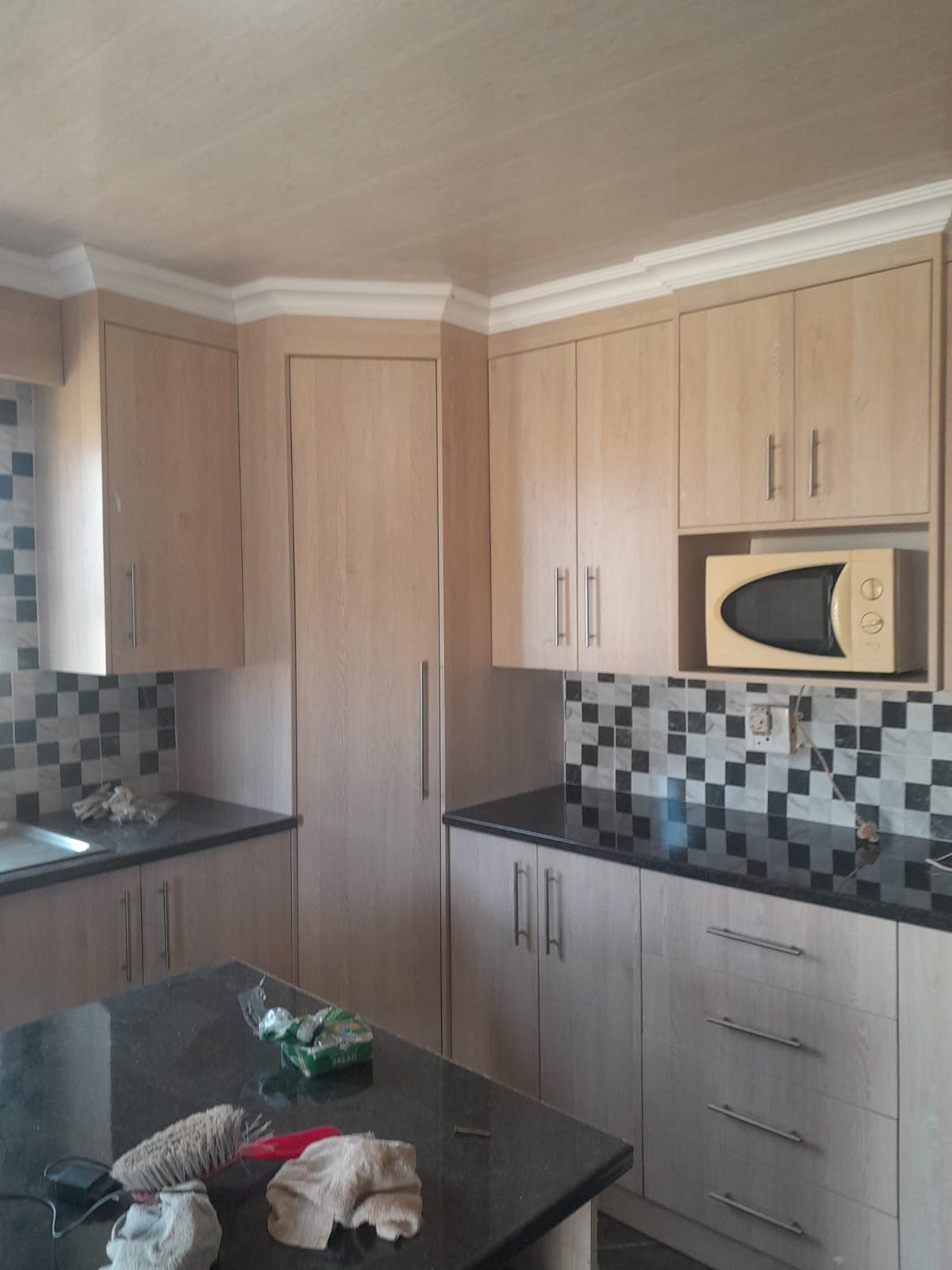 Custom kitchen cabinetry in Sterkspruit, Eastern Cape — project 6